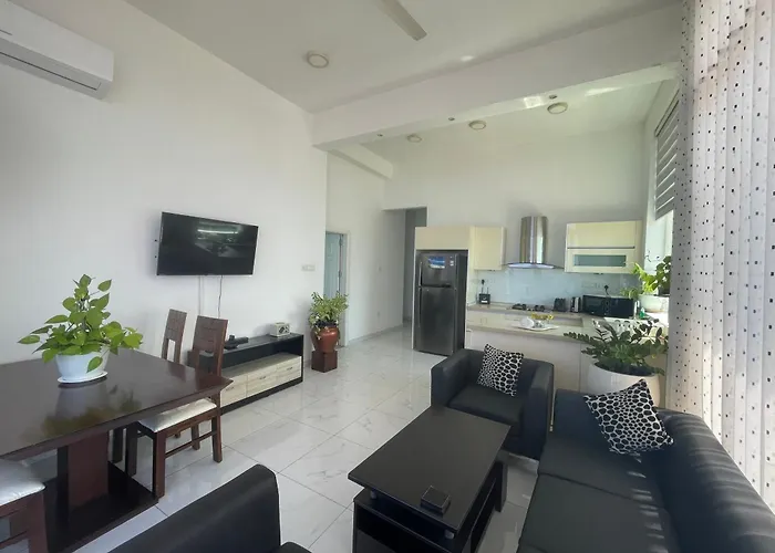 Lovely Sea View Apartment